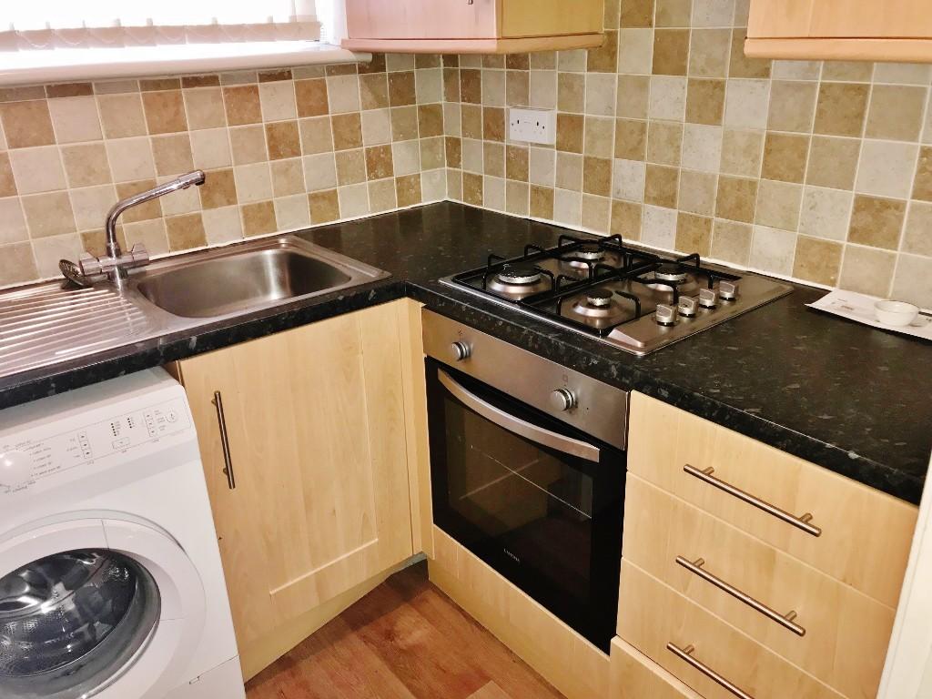 Apartment in Coventry, Ernesford Grange - View 4