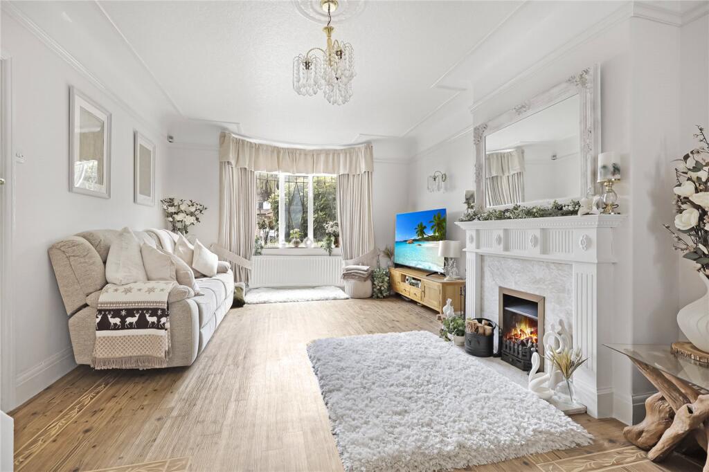 House in Stockton-on-Tees - More