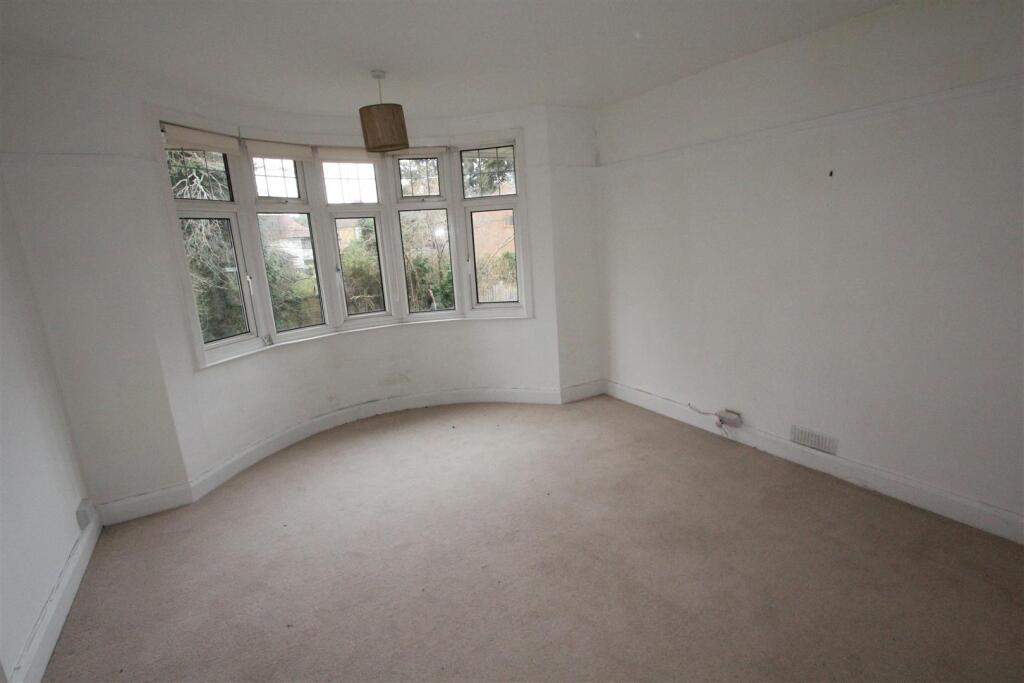 Additional image 11 of Old Harpenden Road, St. Albans