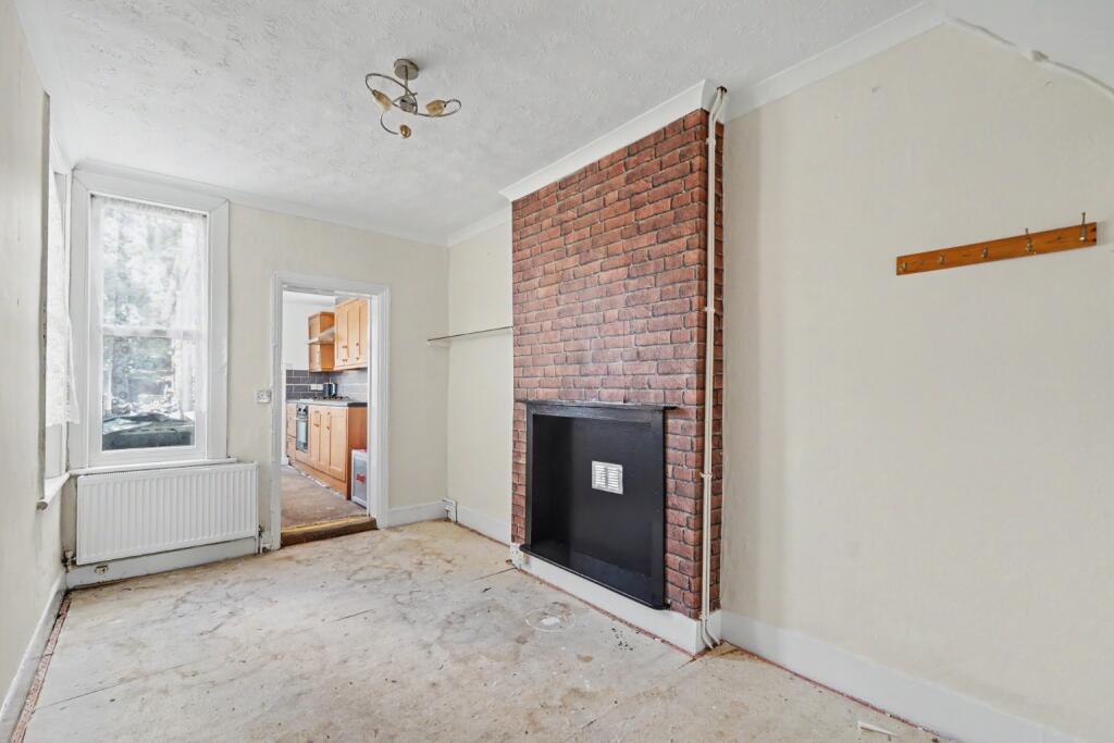 House in Rochester - View 4