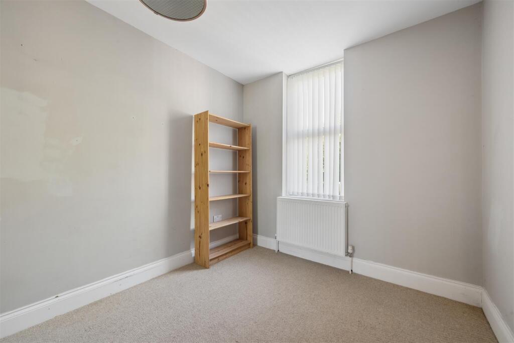 Apartment in Sefton, Formby - More