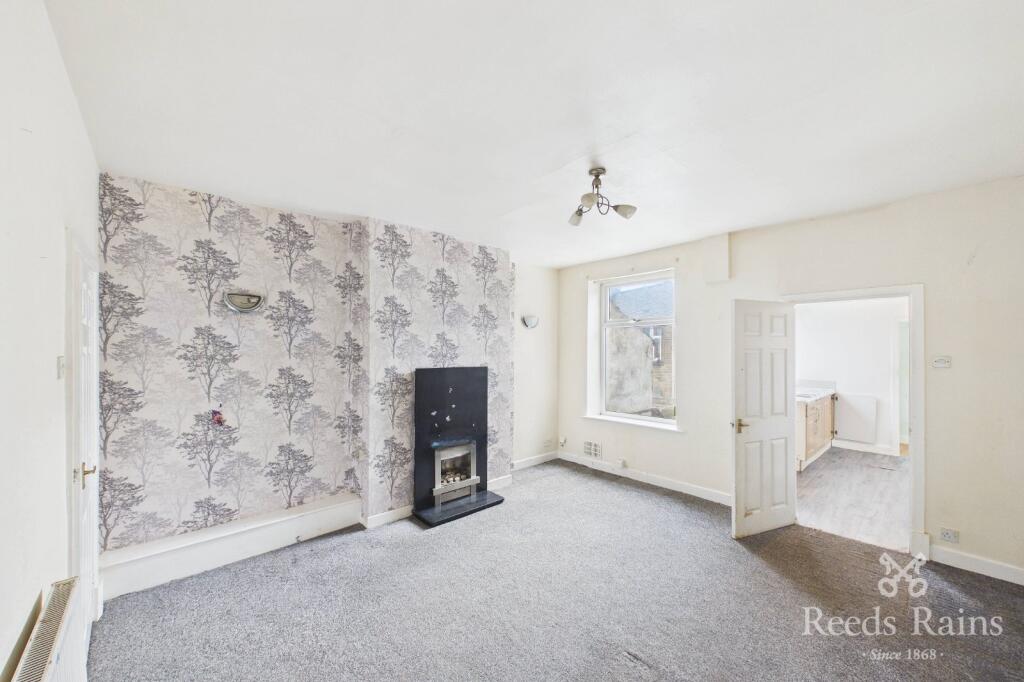House in Burnley, Lancashire - View 2