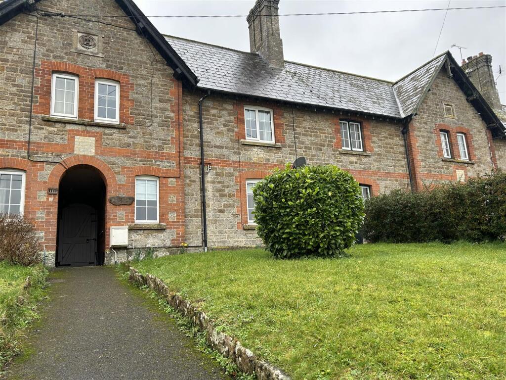 Main image of property: Stalbridge