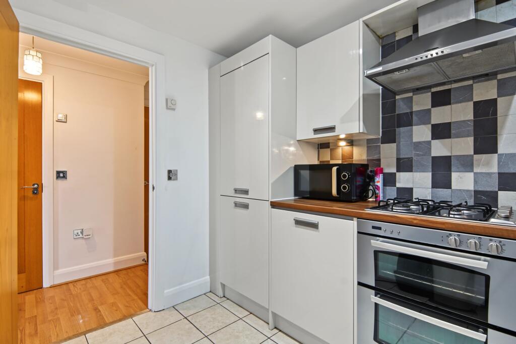 Apartment in Coventry, Bishopsgate Green, Hillfields - More