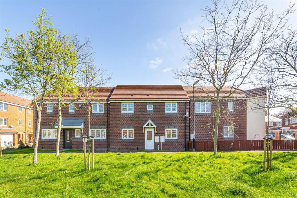 Main image of property: Alnmouth Court, Newcastle Upon Tyne, NE5
