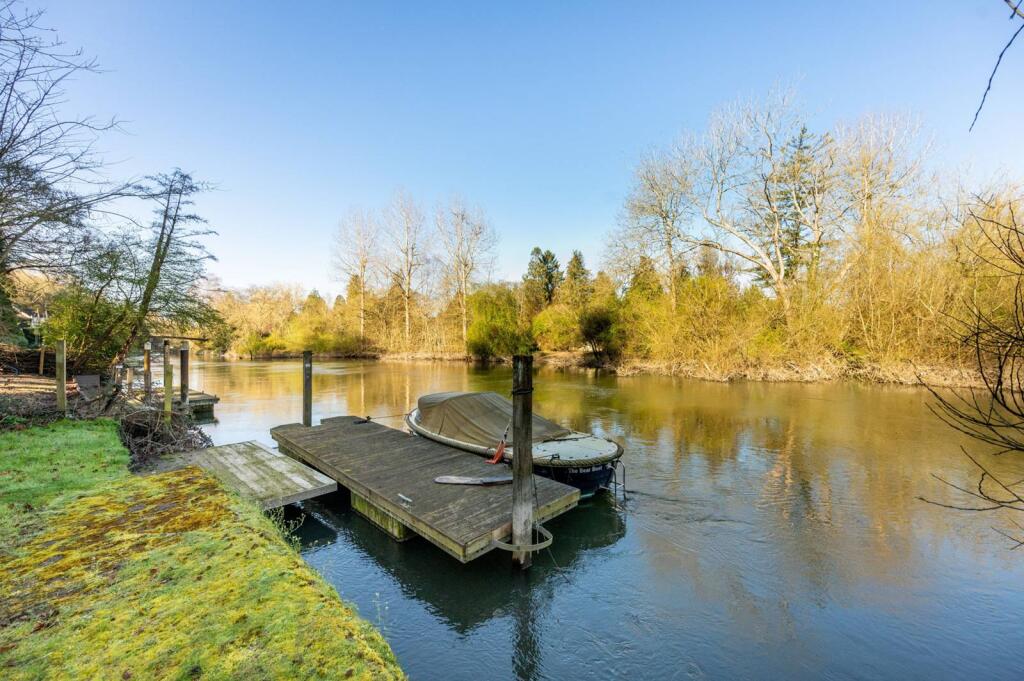 Main image of property: Gibraltar Lane, Cookham Dean, Maidenhead, SL6