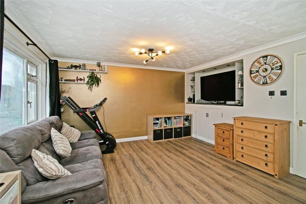 House in Truro - View 4