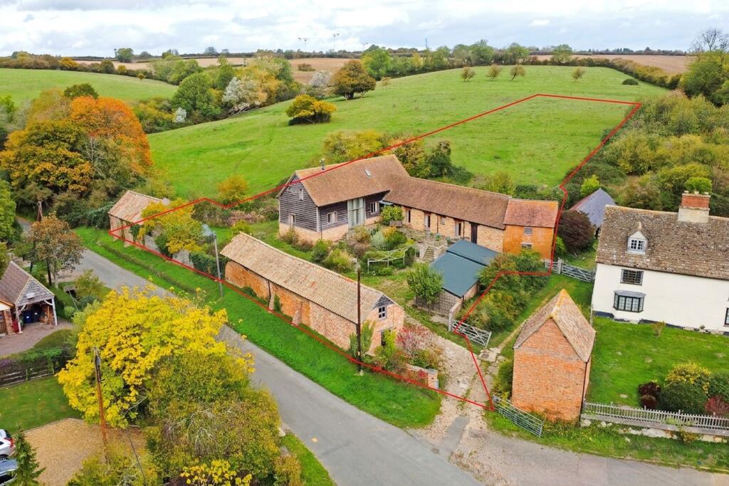 House in Huntingdonshire, Brington and Molesworth - View 2