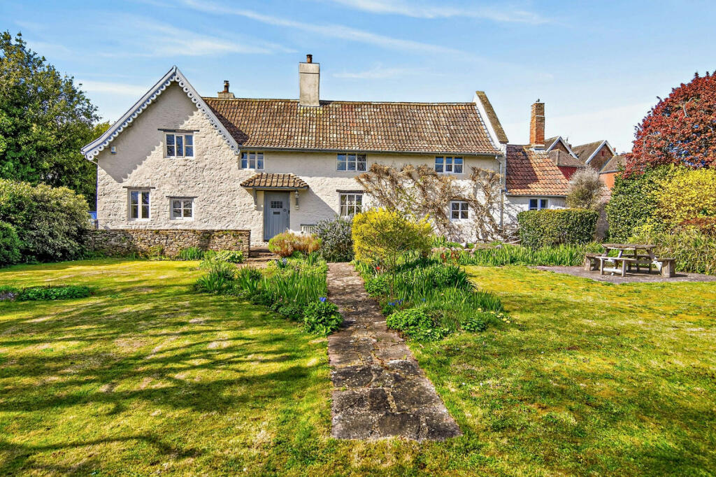 Main image of property: Church Road North, Bristol, BS20