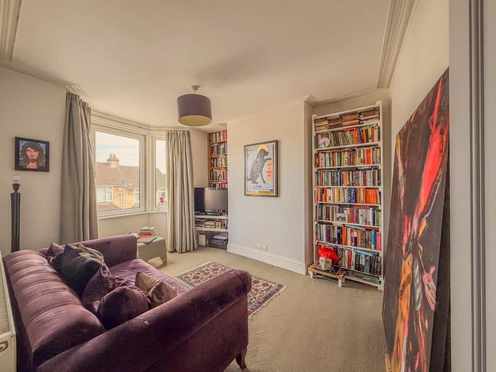 House in Bath - View 2