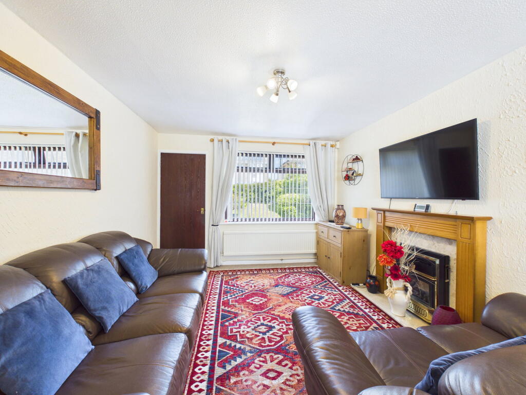 House in Ashfield, Kirkby-in-Ashfield, Sutton-in-Ashfield - View 3