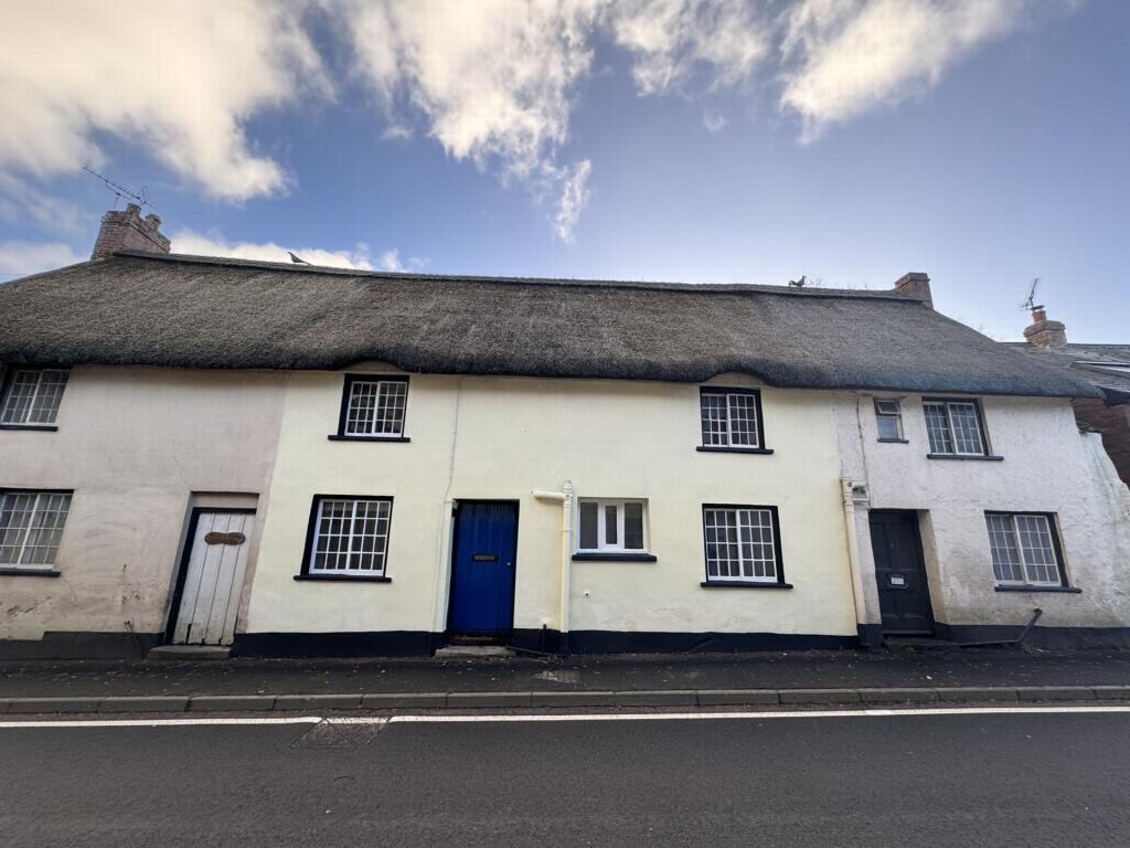 Main image of property: South Town Cottages, Kenton, EX6