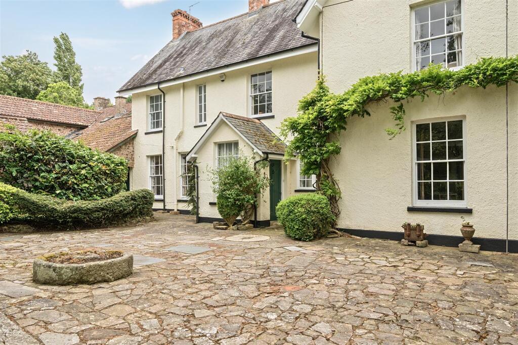 Main image of property: Deymans Hill, Tiverton