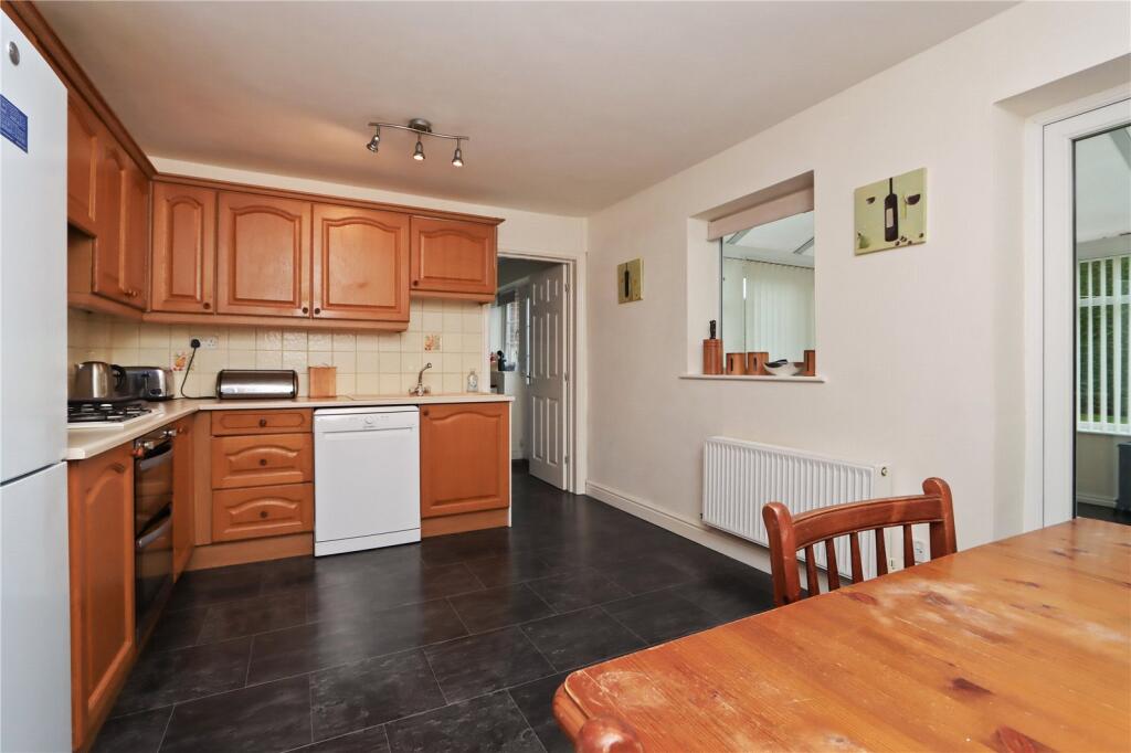 Cloverhill Drive, Ryton, Tyne and Wear, NE40 photo 3