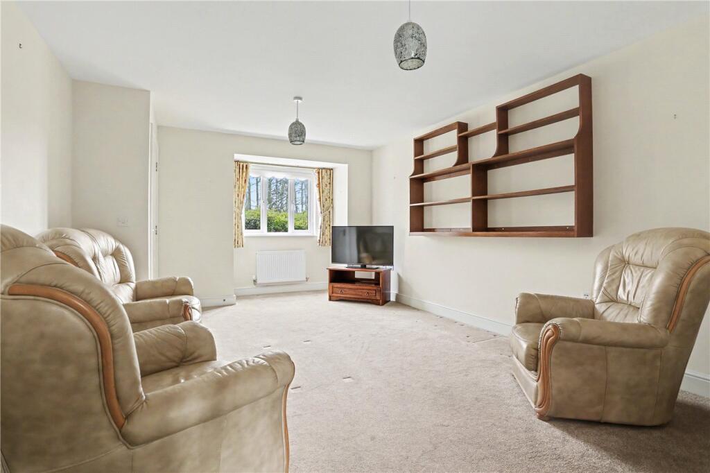 Turnberry, Eaton, Norwich, Norfolk, NR4 photo 2
