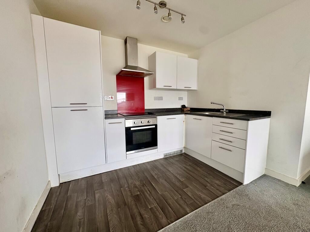Main image of property: Victoria Court, West Bromwich, B70