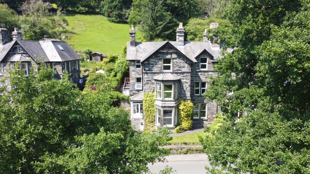 Main image of property: Betws Y Coed