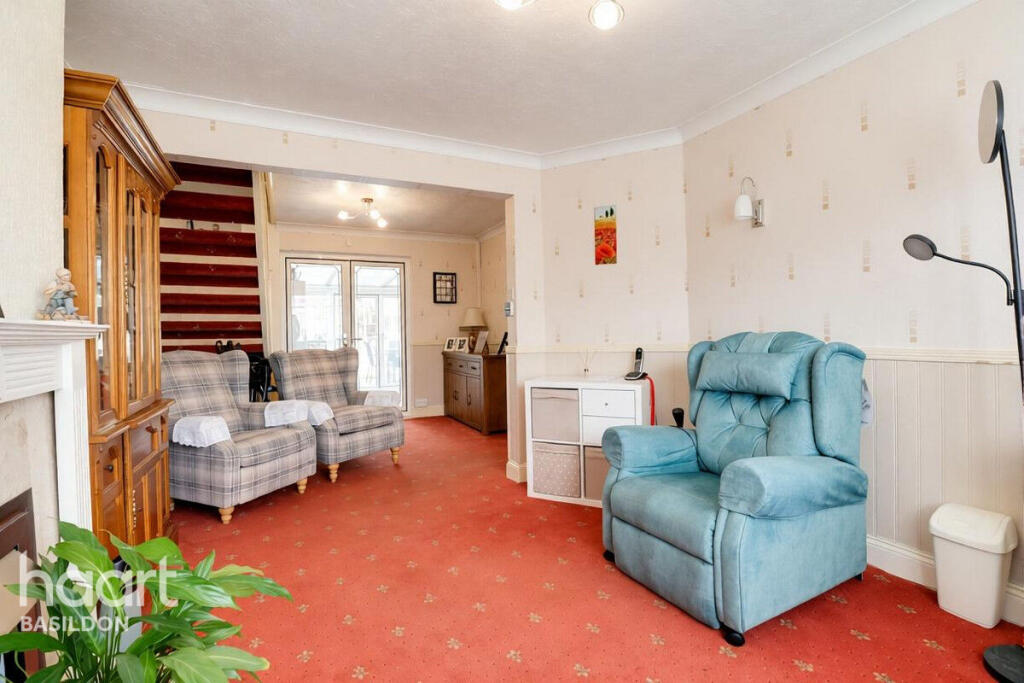 House in Basildon, Laindon - View 5
