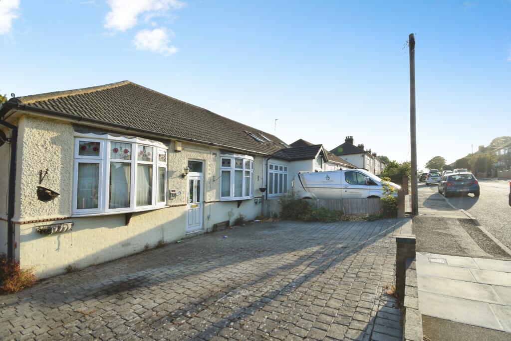 Orchard Avenue, Belvedere, Bexley photo 3