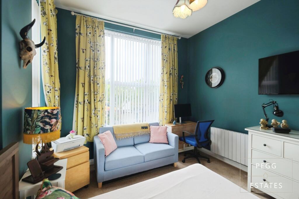 Apartment in Torquay, Upton - View 5