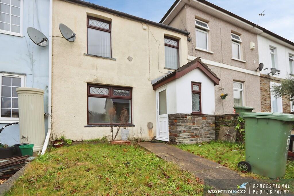 Commercial Road, Machen  photo 2