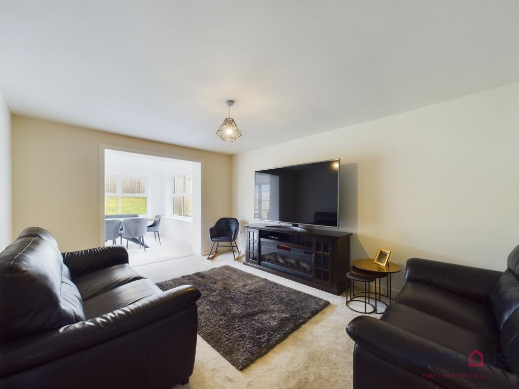 Additional image 3 of Meadow Walk Drive, Bradford, BD2