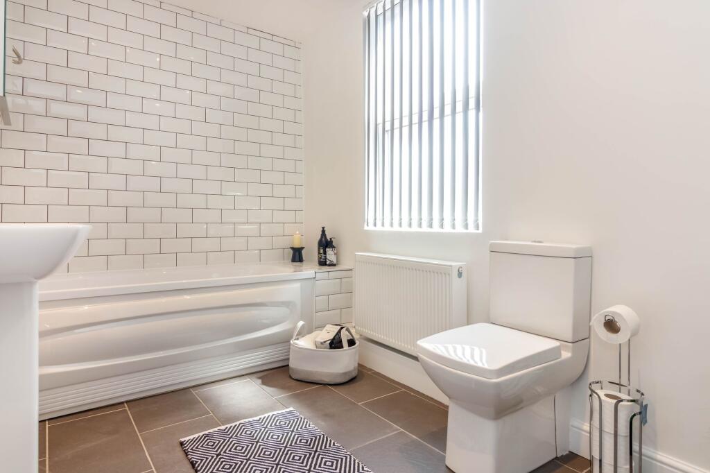 1 bedroom house share for rent