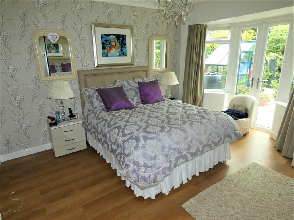 House in Solihull, West Midlands - View 5