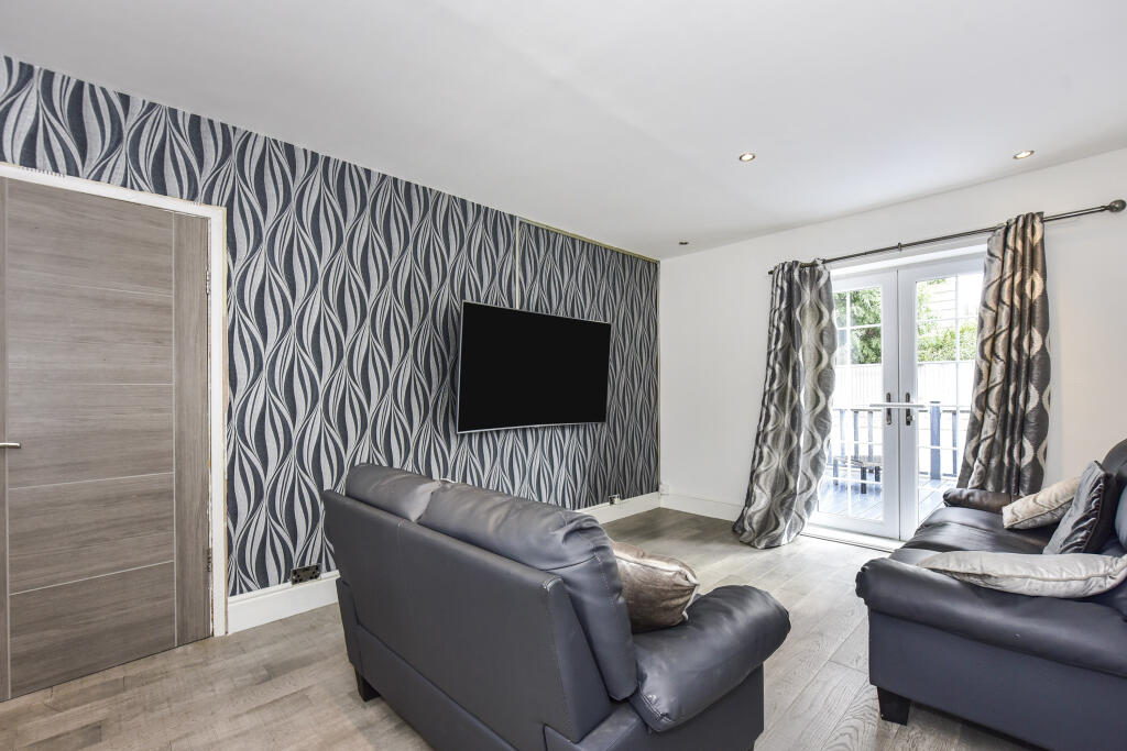 House in Sheffield - View 5