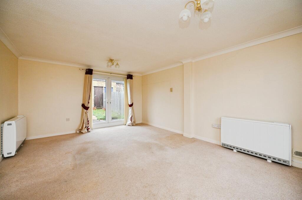 Hills Court, Hilgay, DOWNHAM MARKET photo 2