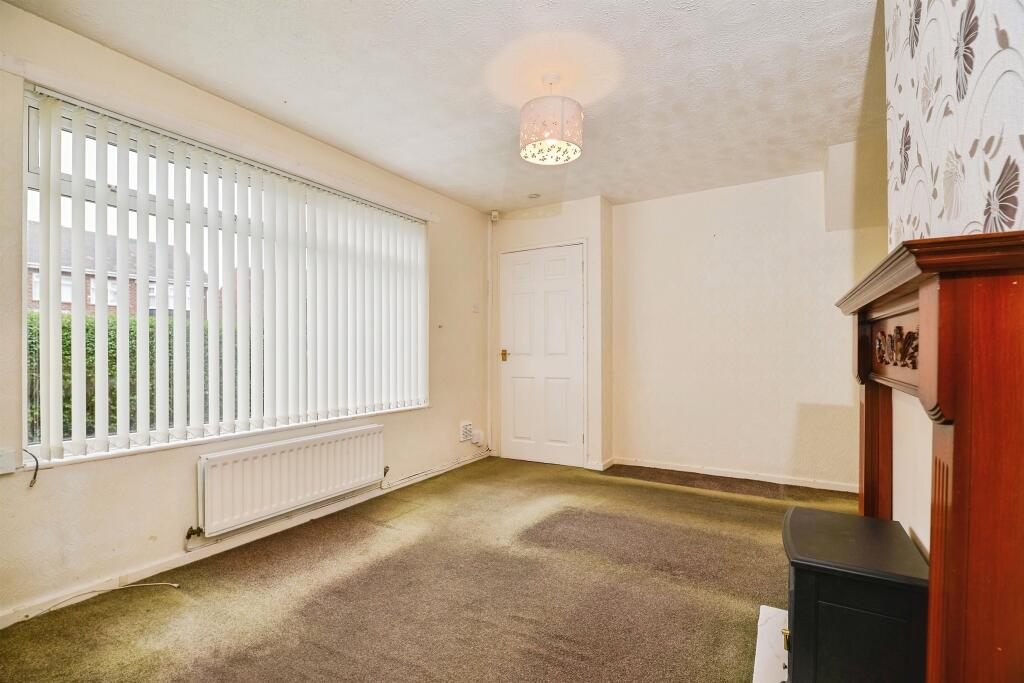 House in Stockton-on-Tees - More