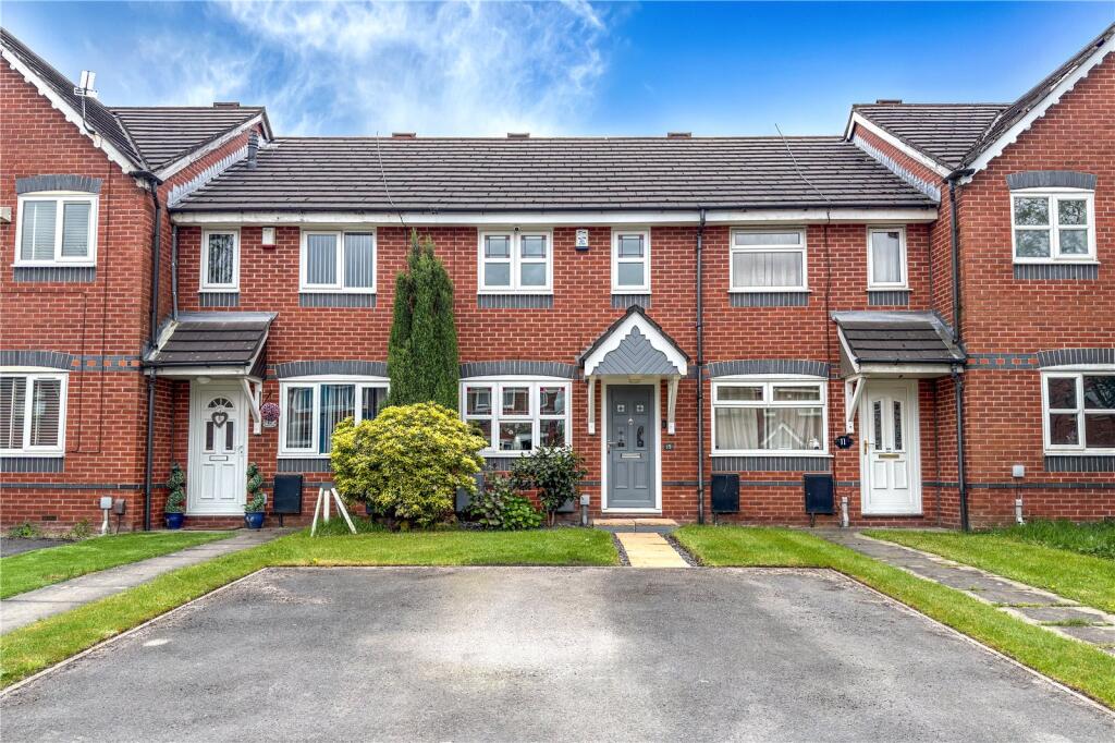 Main image of property: Ravenoak Drive, Failsworth, Manchester, Greater Manchester, M35