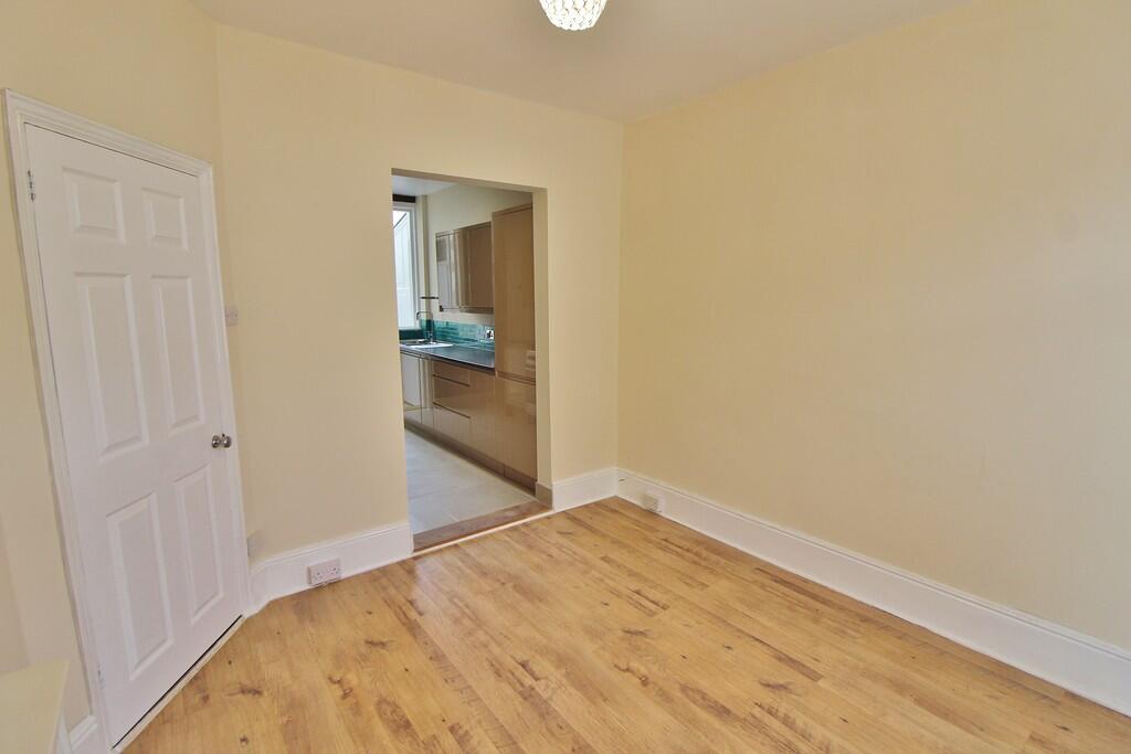 Westbourne Road, Copnor photo 4