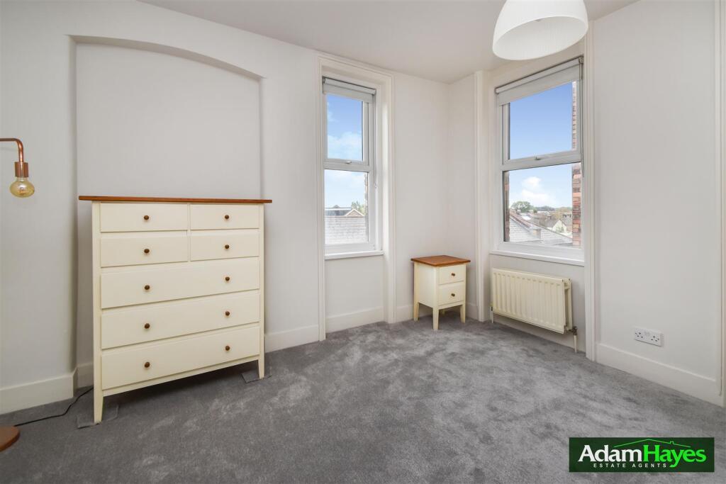 Apartment in London - View 3