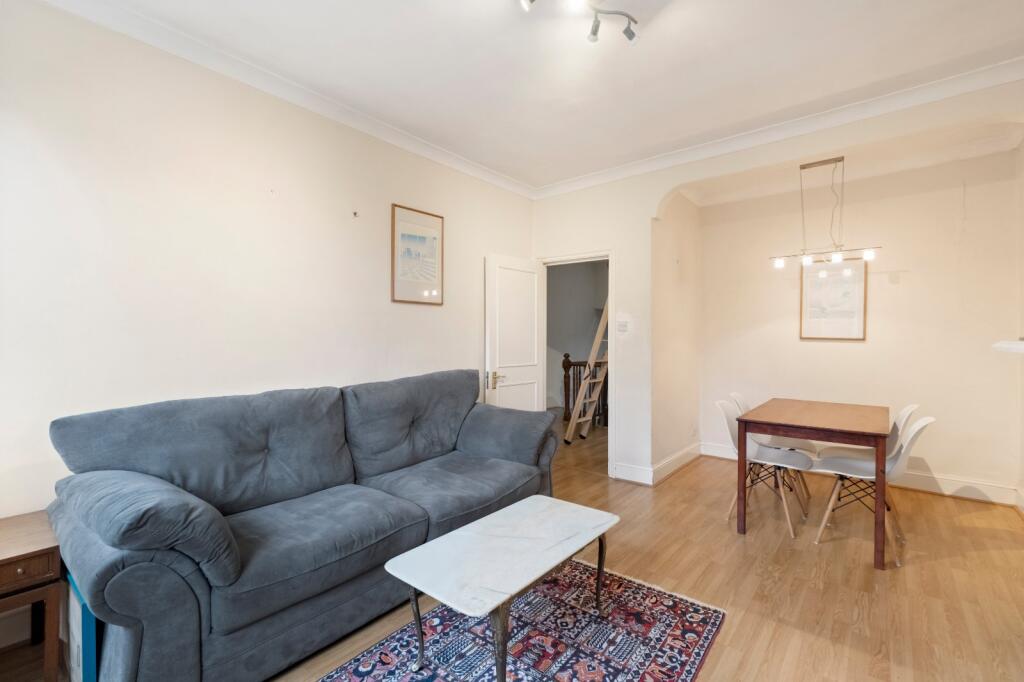 Apartment in London - View 2
