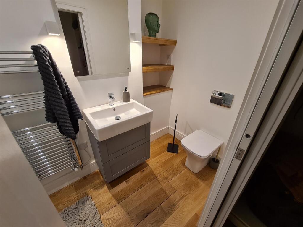 Apartment in Midsomer Norton, Hayes Park - View 4