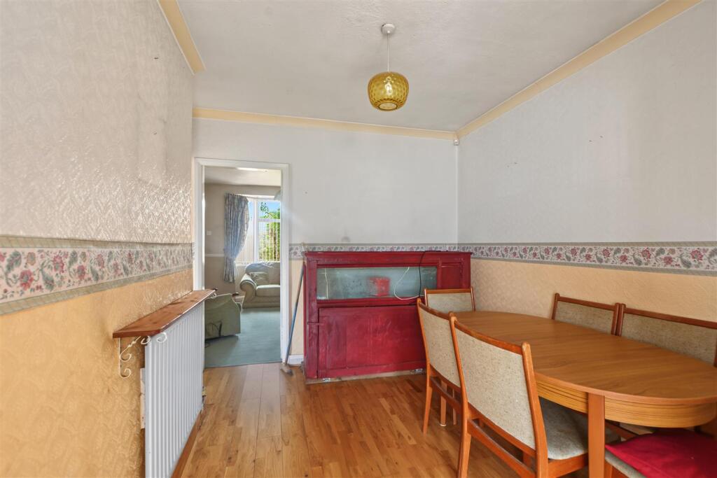 House in Nottingham - View 4