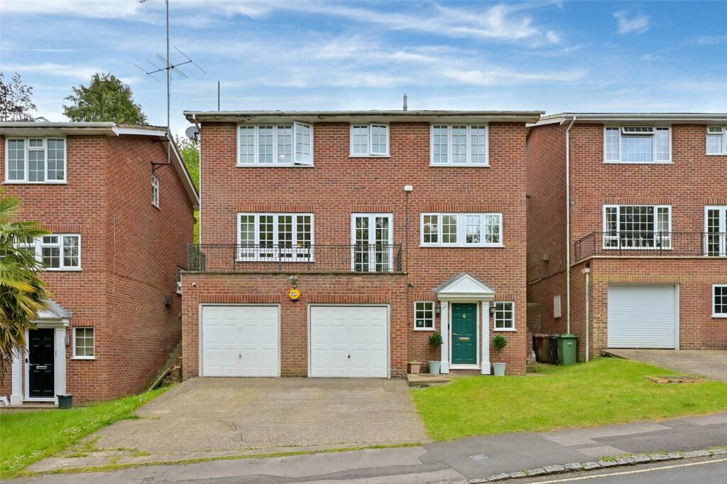 Main image of property: Deanfield Road, Henley-on-Thames, Oxfordshire, RG9