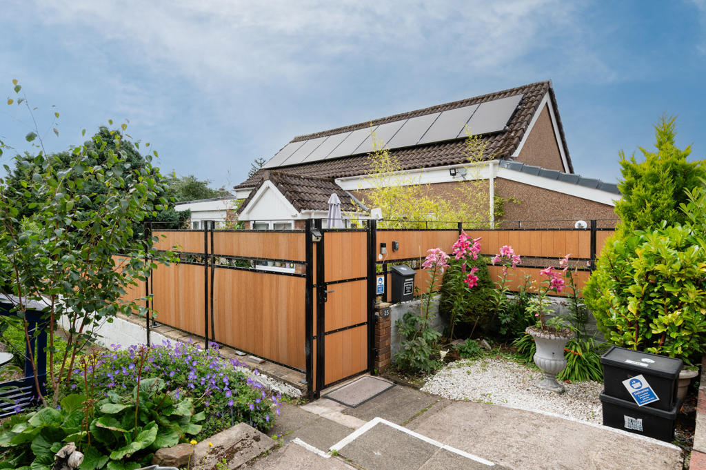 Main image of property: Mossgreen Street, Kelty, Fife