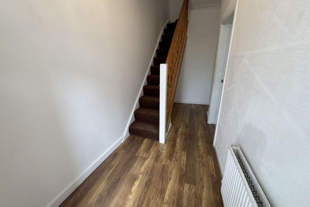 House in Wirral, Liverpool City Region - View 3