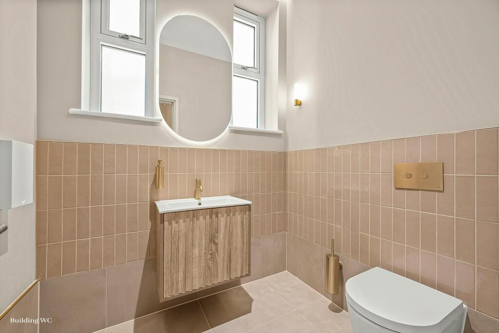 Building WC.jpg