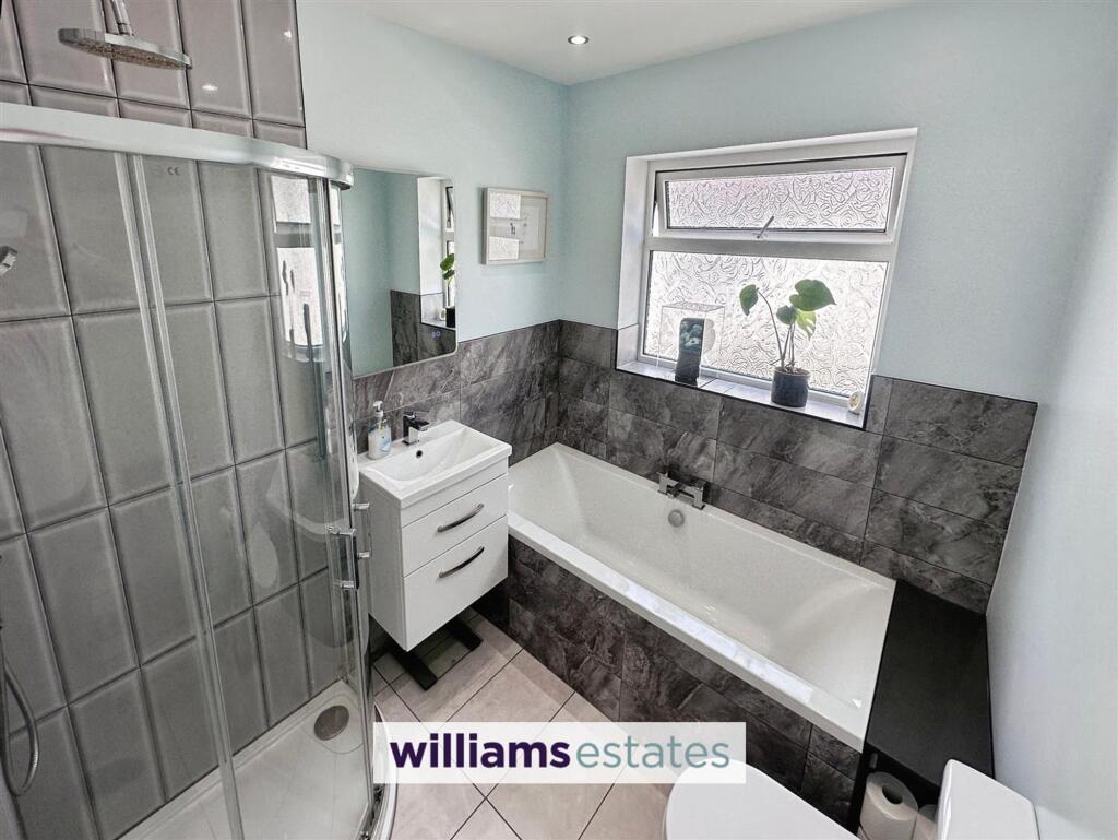 Marion Road, Prestatyn, LL19 - View 4