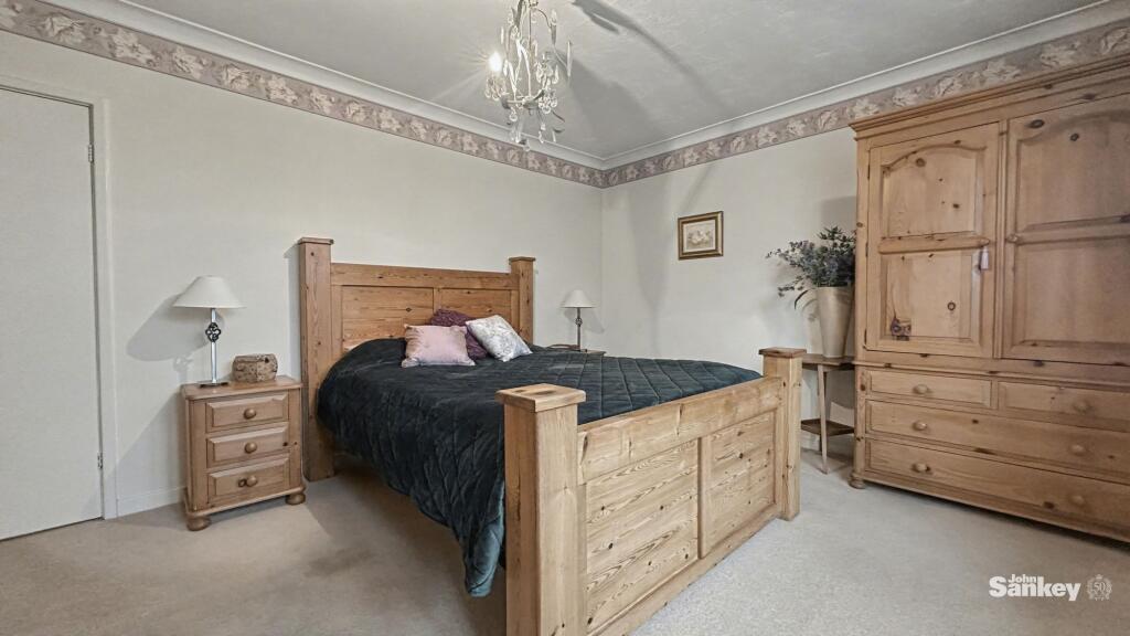 Southridge Drive, Mansfield, NG18 photo 3