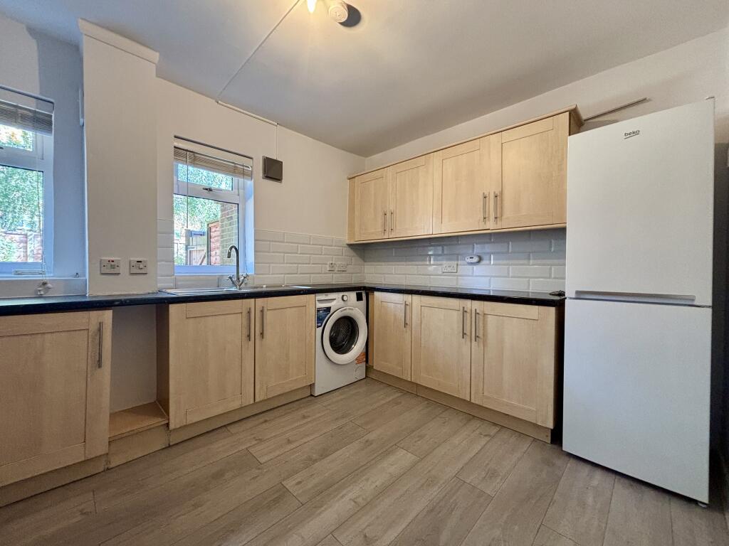 Apartment in London - View 5