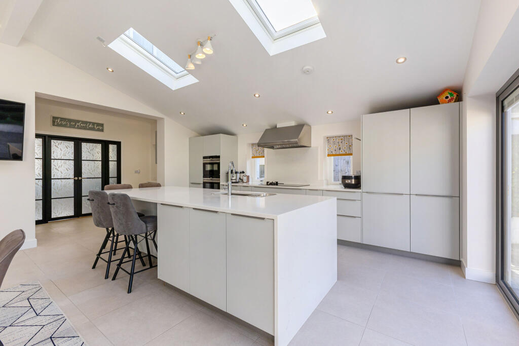 Additional image 3 of Battlefield Road, St. Albans, AL1