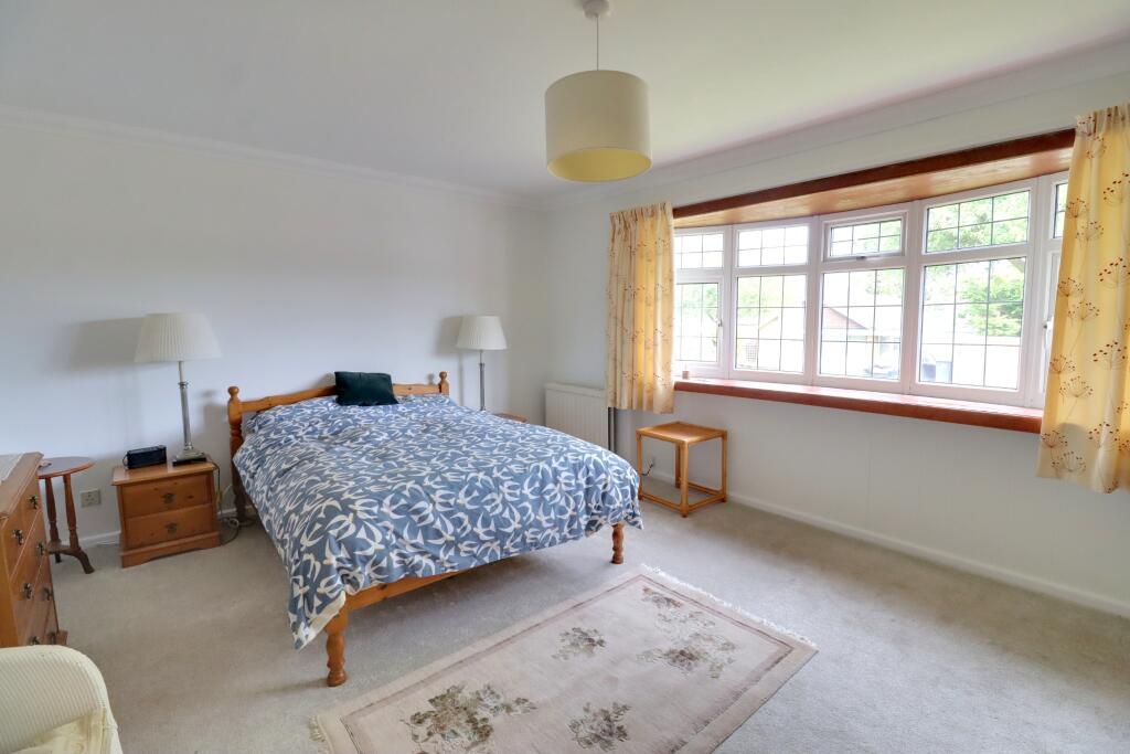 House in Havant, Cowplain - View 5
