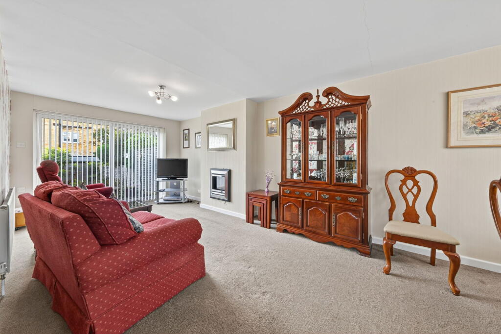 Northleigh Grove, Market Harborough, LE16 9QX photo 4