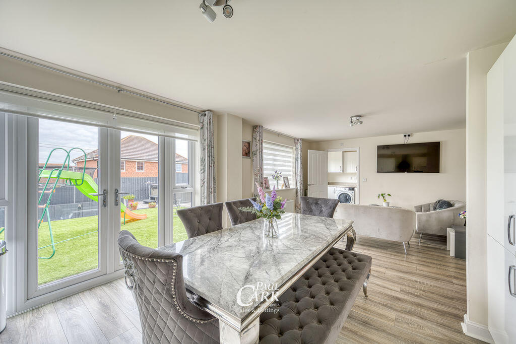 House in Cannock Chase, Hednesford - More