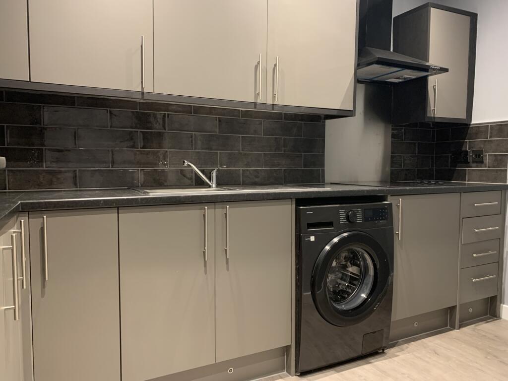 3 bedroom flat for rent