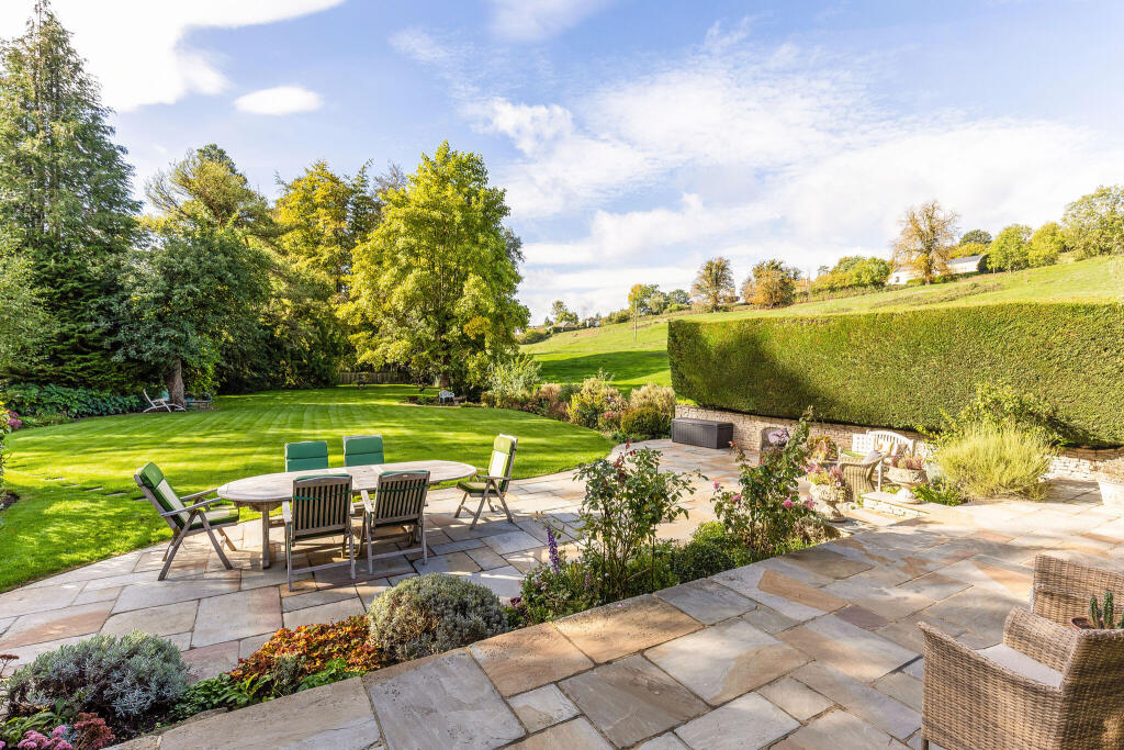 House in Stroud, Pitchcombe - More